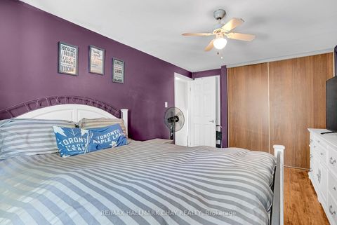 Photo 10 at 16 Austen Lane, Letitia Heights, Barrie