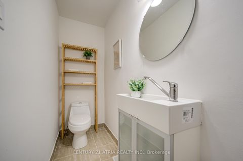 Photo 7 at 4 Sand Fern Way, Don Valley Village, Toronto