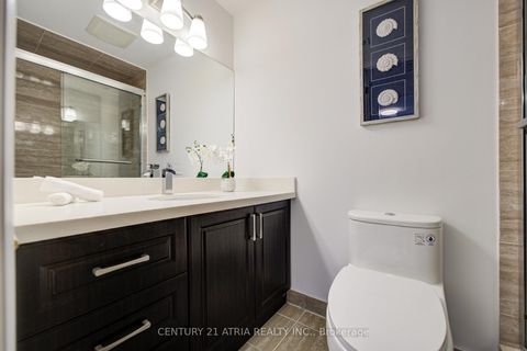 Photo 10 at 4 Sand Fern Way, Don Valley Village, Toronto