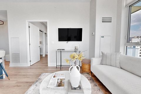 Photo 14 at LPH 02 - 1830 Bloor Street W, High Park North, Toronto