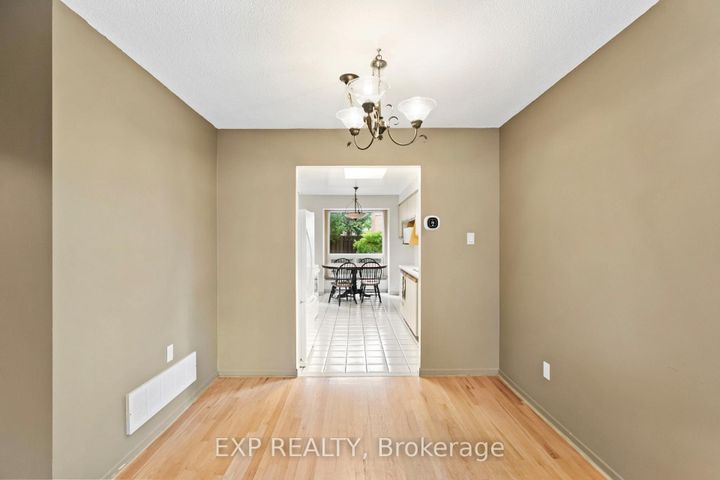 Photo 7 at 25 Lilac Avenue, Willowbrook, Markham