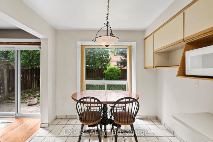 Photo 12 at 25 Lilac Avenue, Willowbrook, Markham