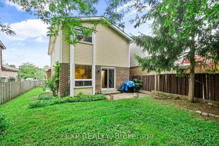 Photo 43 at 25 Lilac Avenue, Willowbrook, Markham