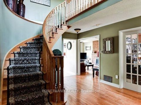 Photo 2 at 816 Hollander Road, College Manor, Newmarket