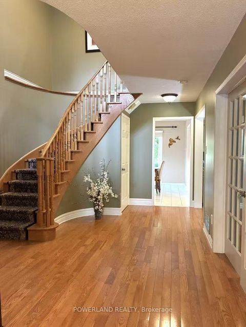 Photo 3 at 816 Hollander Road, College Manor, Newmarket