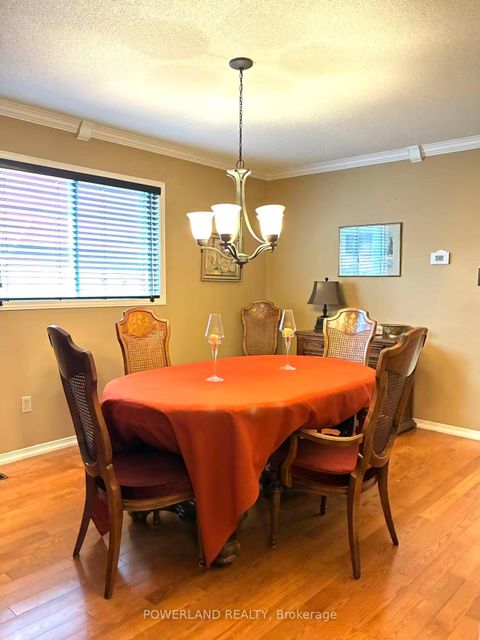 Photo 6 at 816 Hollander Road, College Manor, Newmarket