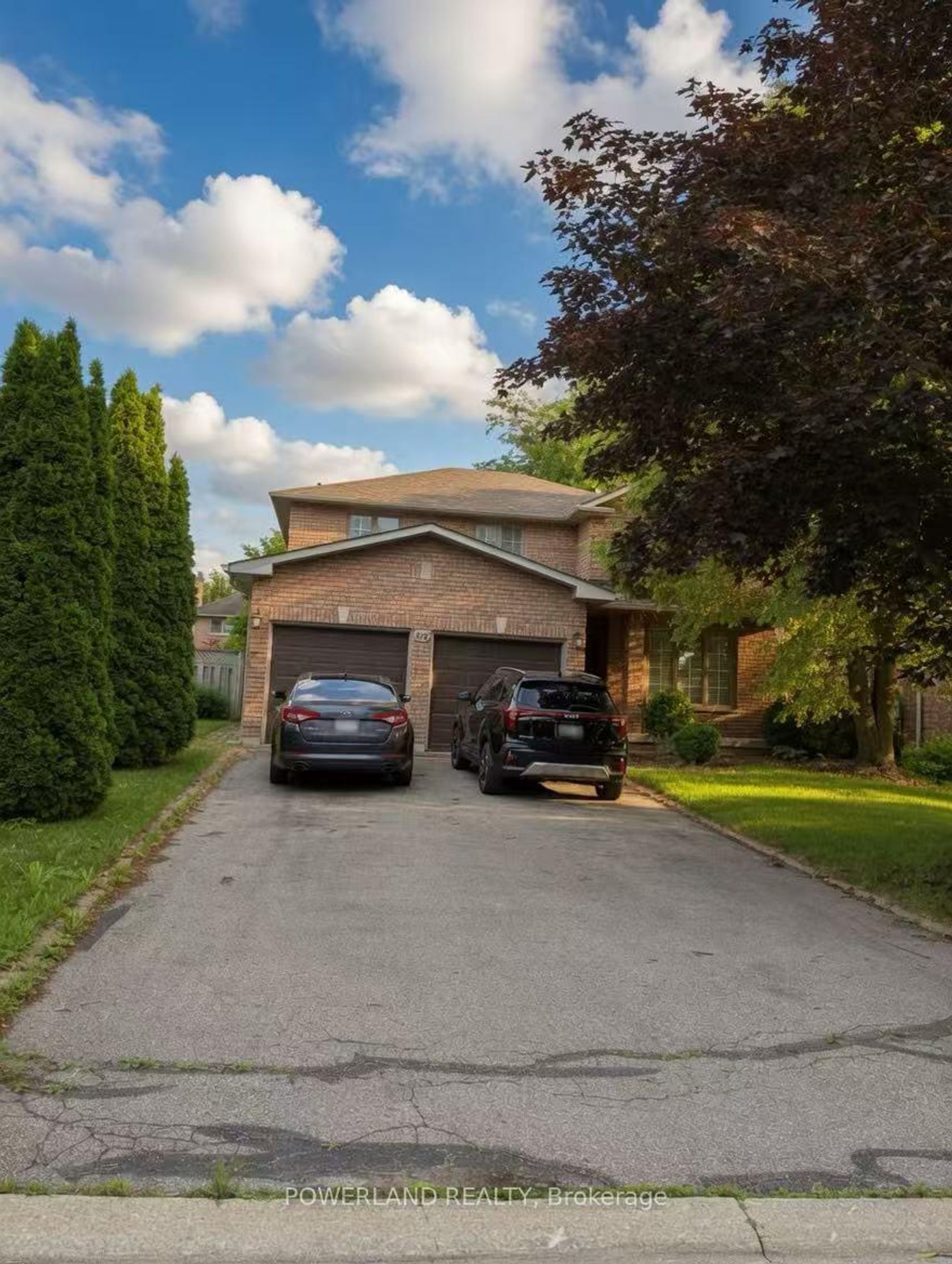 816 Hollander Road, College Manor, Newmarket photo number 2