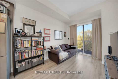 Photo 11 at 629 - 22 East Haven Drive, Cliffside, Toronto