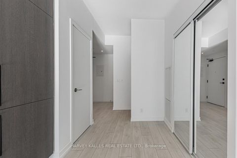 Photo 2 at 1711 - 55 Mercer Street, Waterfront Communities C1, Toronto