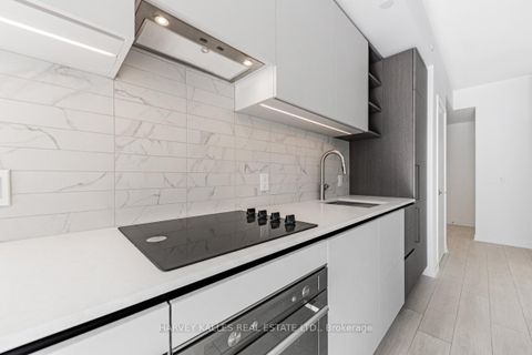 Photo 6 at 1711 - 55 Mercer Street, Waterfront Communities C1, Toronto