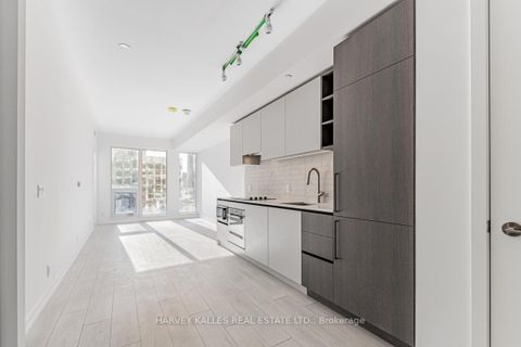 Photo 7 at 1711 - 55 Mercer Street, Waterfront Communities C1, Toronto