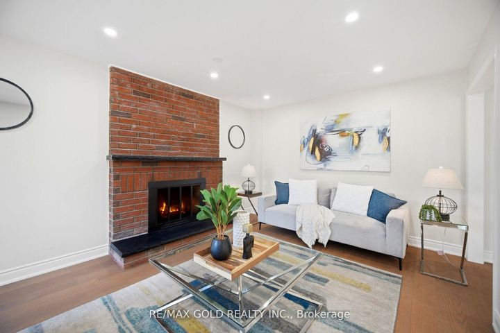 Photo 19 at 37 Lord Simcoe Drive, Westgate, Brampton
