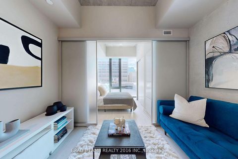 Photo 10 at 315 - 195 McCaul Street, Chinatown, Toronto