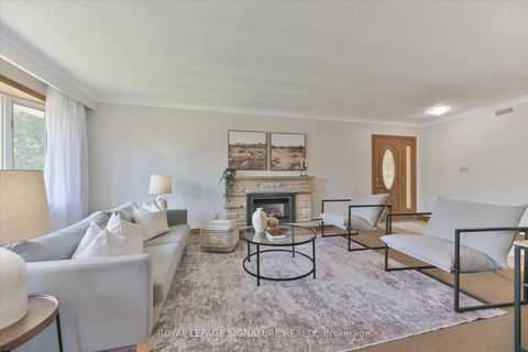 Photo 5 at 22 Anewen Drive, Victoria Village, Toronto