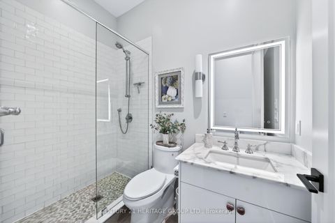 Photo 20 at 304 - 400 Park Avenue, Central Newmarket, Newmarket