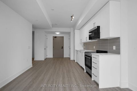 Photo 15 at 230 - 2075 King Road, King City, King