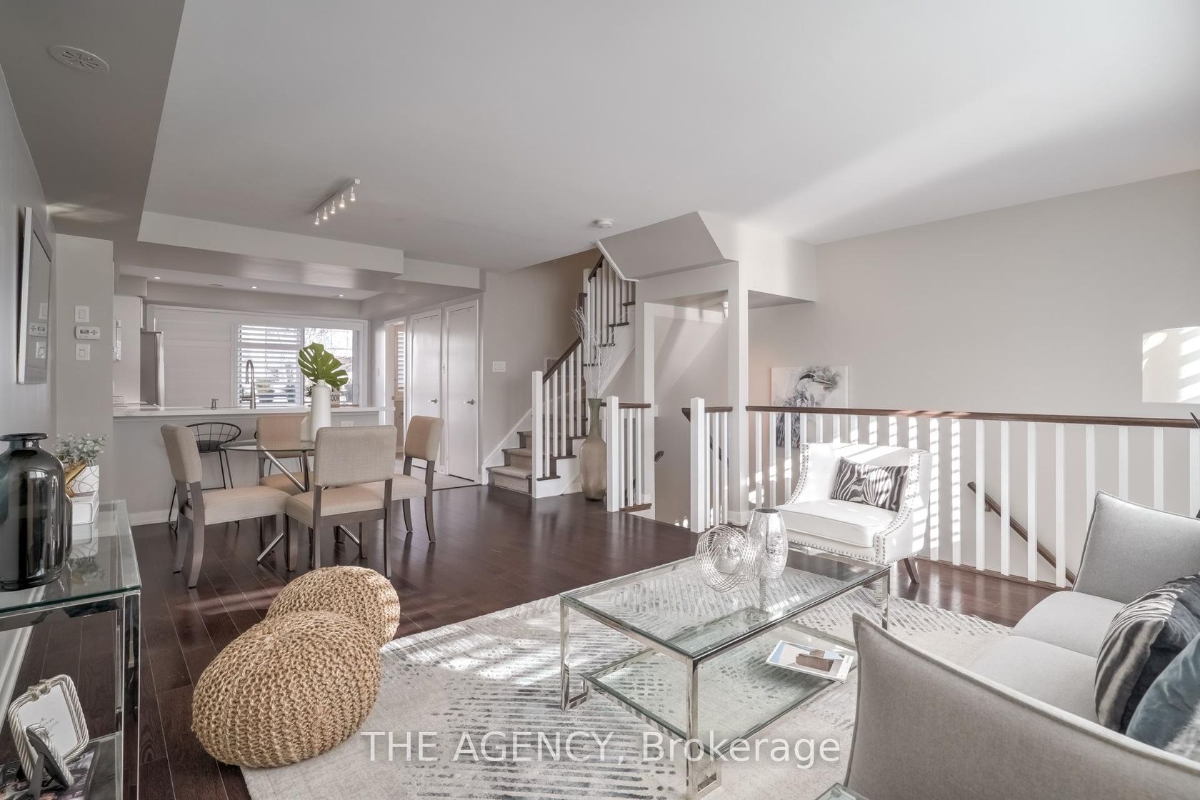 20 Cole Street, Regent Park, Toronto photo 2
