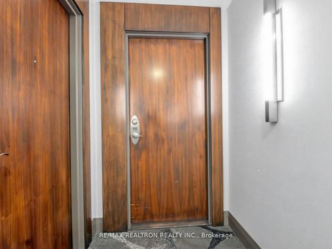 Photo 1 at 512 - 3830 Bathurst Street, Clanton Park, Toronto