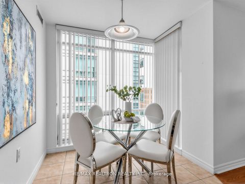 Photo 6 at 512 - 3830 Bathurst Street, Clanton Park, Toronto