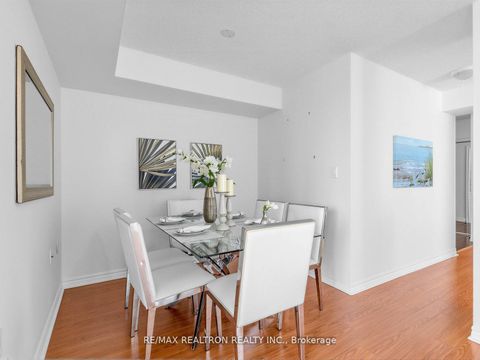 Photo 10 at 512 - 3830 Bathurst Street, Clanton Park, Toronto