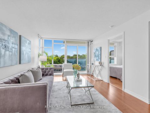 Photo 13 at 512 - 3830 Bathurst Street, Clanton Park, Toronto