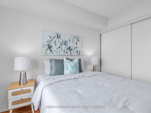 Photo 18 at 512 - 3830 Bathurst Street, Clanton Park, Toronto