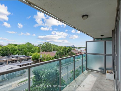 Photo 24 at 512 - 3830 Bathurst Street, Clanton Park, Toronto