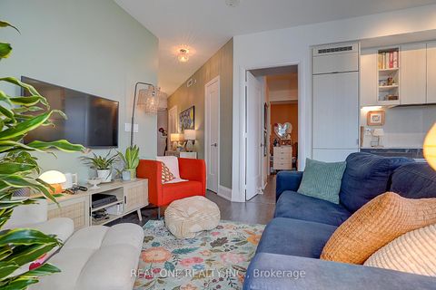 Photo 20 at 0915 - 101 Erskine Avenue, Mount Pleasant West, Toronto