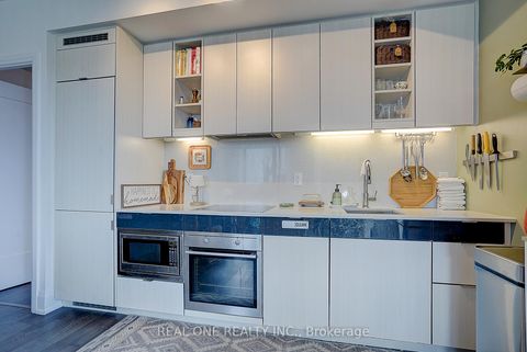 Photo 26 at 0915 - 101 Erskine Avenue, Mount Pleasant West, Toronto