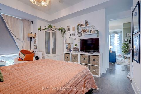 Photo 34 at 0915 - 101 Erskine Avenue, Mount Pleasant West, Toronto