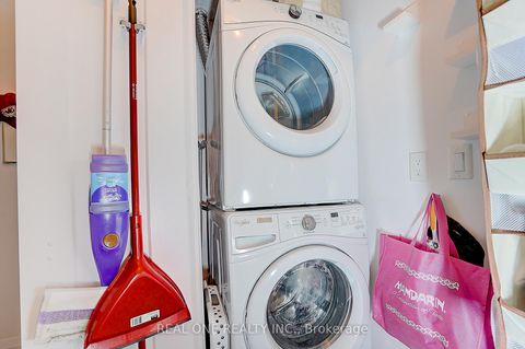 Photo 42 at 0915 - 101 Erskine Avenue, Mount Pleasant West, Toronto