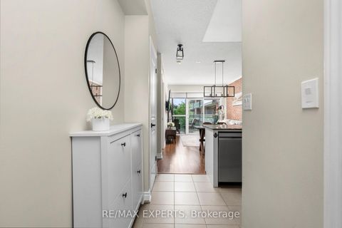 Photo 1 at 301 - 281 Woodbridge Avenue, West Woodbridge, Vaughan