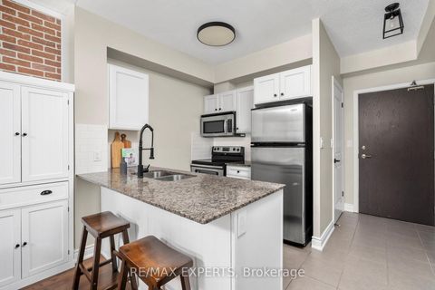 Photo 4 at 301 - 281 Woodbridge Avenue, West Woodbridge, Vaughan