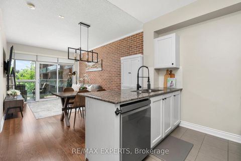 Photo 6 at 301 - 281 Woodbridge Avenue, West Woodbridge, Vaughan