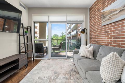 Photo 10 at 301 - 281 Woodbridge Avenue, West Woodbridge, Vaughan