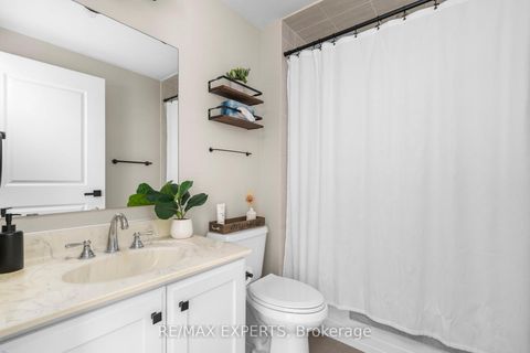 Photo 16 at 301 - 281 Woodbridge Avenue, West Woodbridge, Vaughan