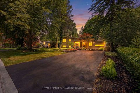 Photo 0 at 29 Farmcote Road, Don Mills, Toronto