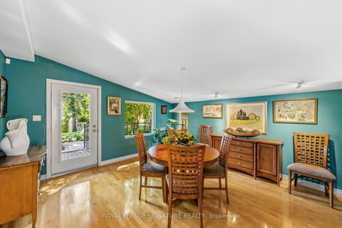 Photo 12 at 29 Farmcote Road, Don Mills, Toronto