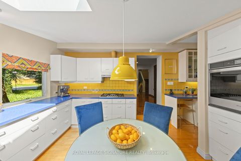 Photo 15 at 29 Farmcote Road, Don Mills, Toronto