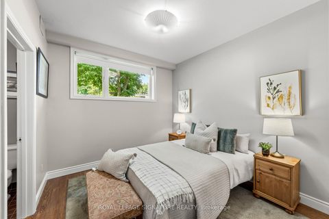 Photo 27 at 29 Farmcote Road, Don Mills, Toronto