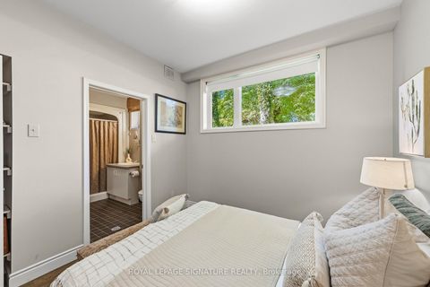 Photo 28 at 29 Farmcote Road, Don Mills, Toronto