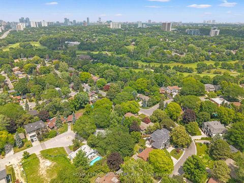 Photo 44 at 29 Farmcote Road, Don Mills, Toronto