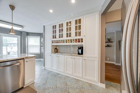 Photo 5 at 4 Milgate Place, Aurora Highlands, Aurora