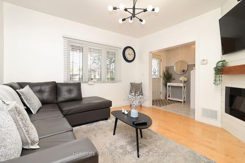 Photo 9 at 12 Porter Avenue, Smythe, Toronto