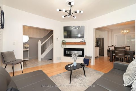 Photo 10 at 12 Porter Avenue, Smythe, Toronto