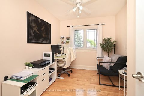 Photo 14 at 12 Porter Avenue, Smythe, Toronto