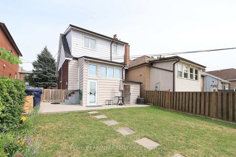 Photo 23 at 12 Porter Avenue, Smythe, Toronto