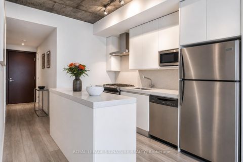 Photo 6 at 306 - 75 Portland Street, Waterfront Communities C1, Toronto