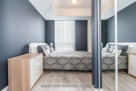 Photo 26 at 803 - 830 Lawrence Avenue, Glen Park, Toronto