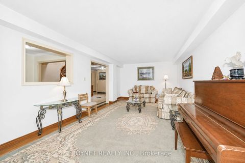 Photo 14 at 2 Woodriver Street, Devonsleigh, Richmond Hill